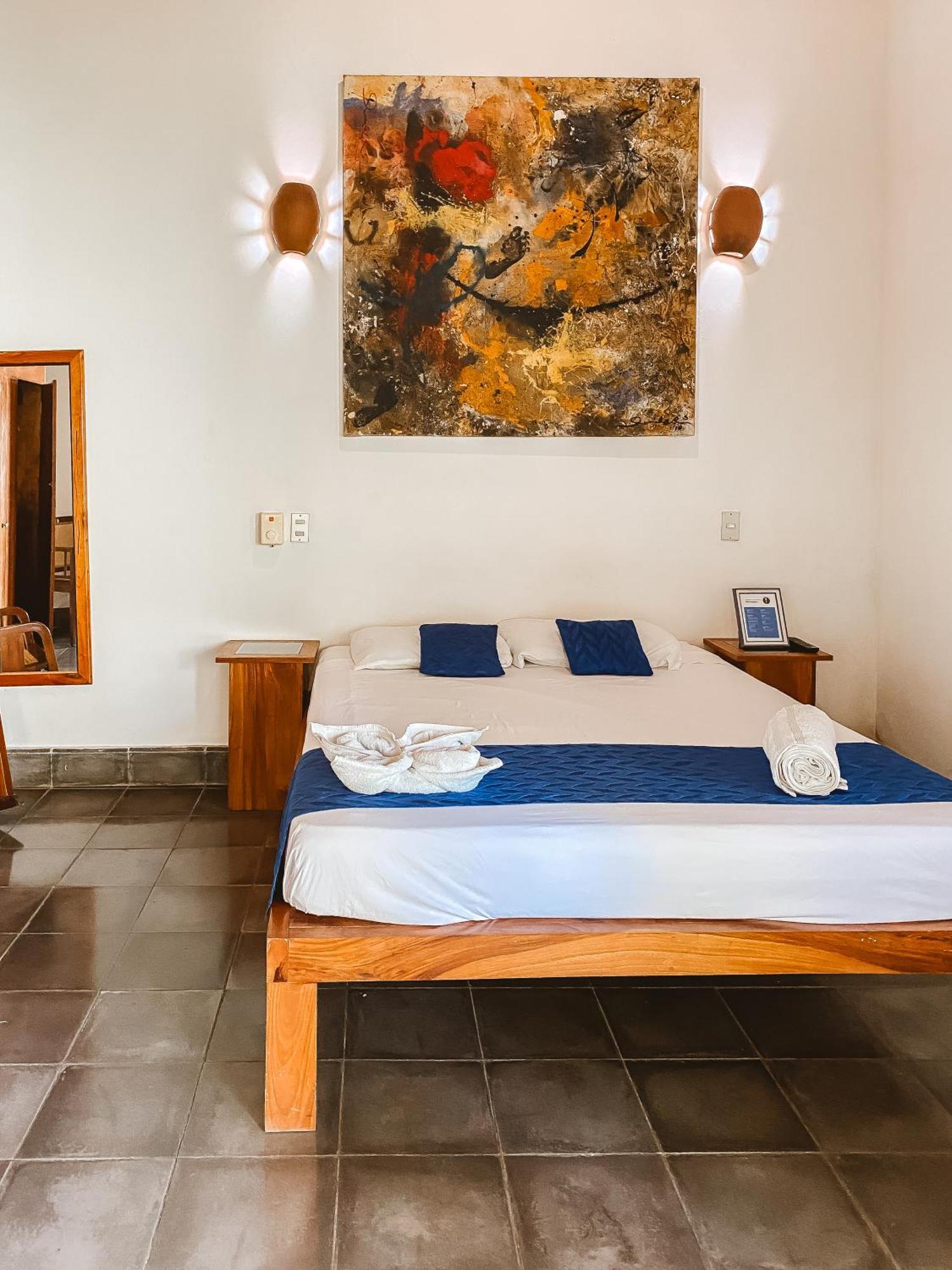 גרנאדה Hotel Il Padrino מראה חיצוני תמונה